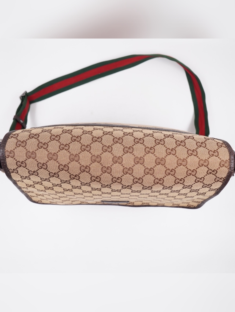 CH20 💗 GUCCI Monogram Canvas Flap Messenger - Picture 2 of 12